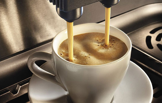 Кофемашина C3 делает не горячий кофе